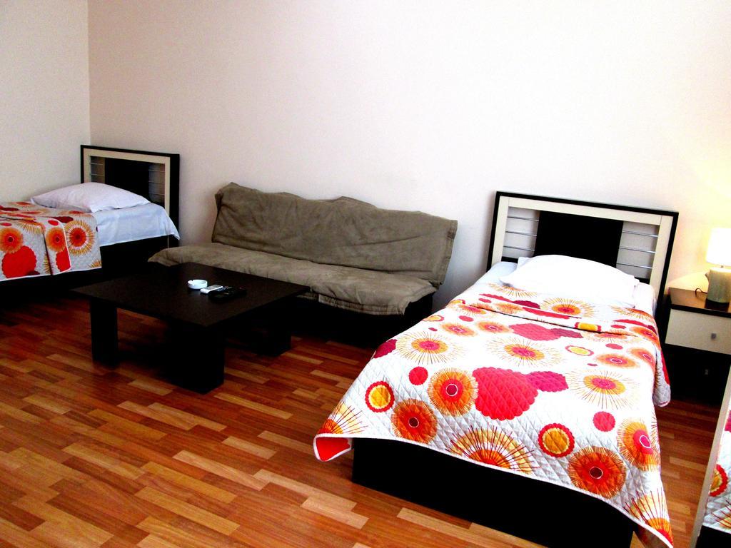 Max Comfort Hotel Kutaisi Eksteriør billede